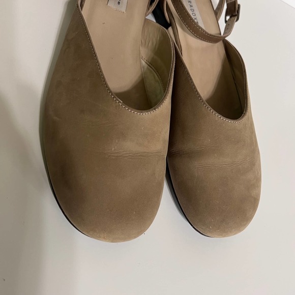 Paradox Ankle Wrap Leather Mules in Sand Size 10B - Picture 11 of 13